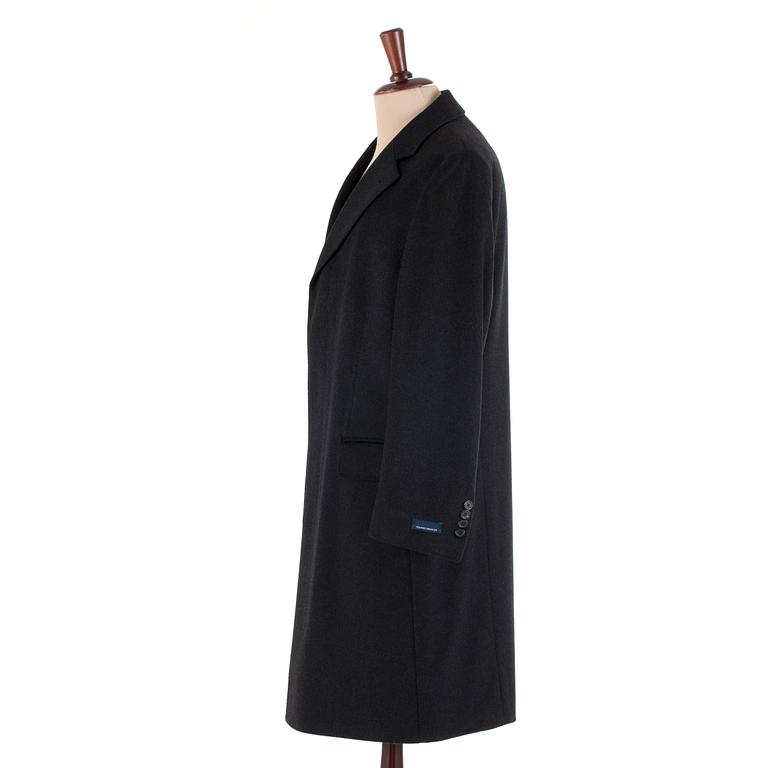 EDUARD DRESSLER, a grey wool mens coat. Size 96, corresponds to a wider size 48.