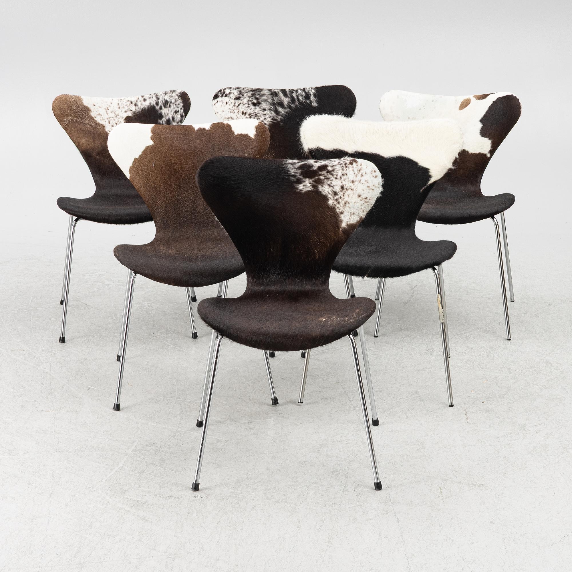 Arne Jacobsen, six 'Serie 7' chairs.