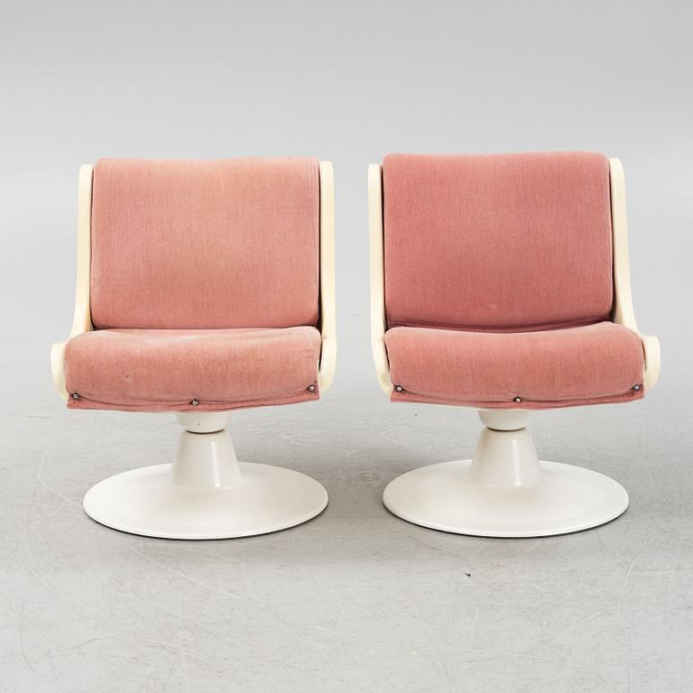 Yrjö Kukkapuro, a pair of 'C-Saturnus' lounge chairs, Haimi, end of the 1970's.