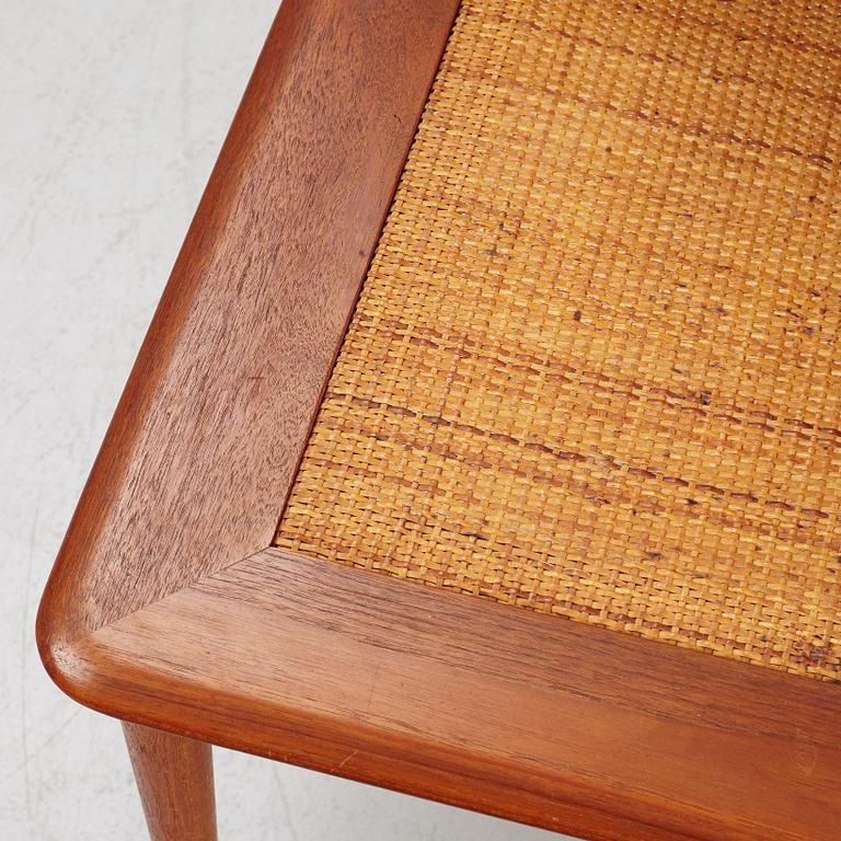 Peter Hvidt & Orla Mølgaard Nielsen, soffbord "Minerva", France & Son, Danmark.