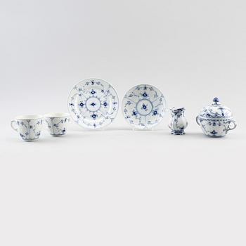 SERVISPORSLIN, 18 delar, musselmalet, Royal Copenhagen.