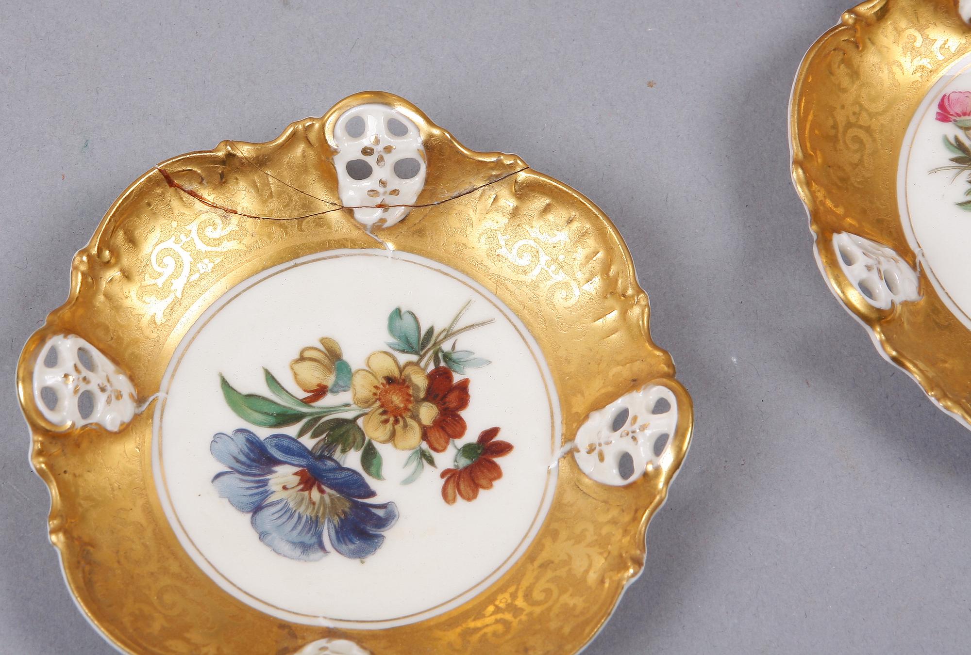 PARTI PORSLIN, 3 delar, Rosenthal, Doulton, Dresden, 1900-talets första hälft.