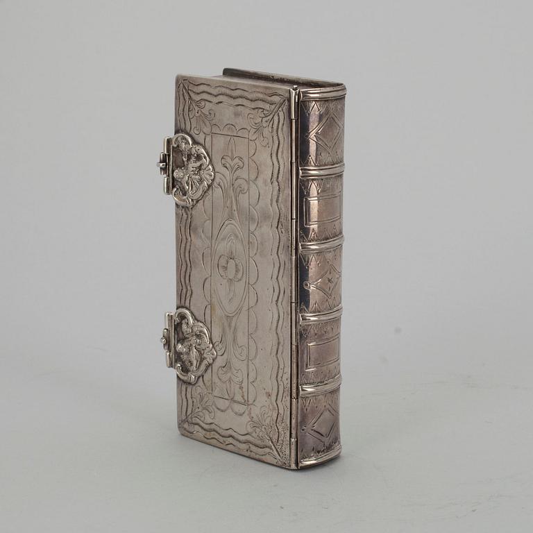 ETUI, silver, sannolikt Mellaneuropa 1800-tal. Vikt 298 g.