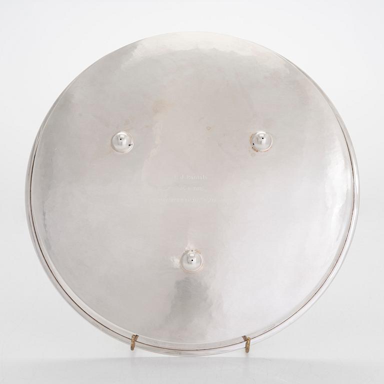 Tapio Wirkkala, a sterling silver dish, Kultakeskus, Hämeenlinna 1972.