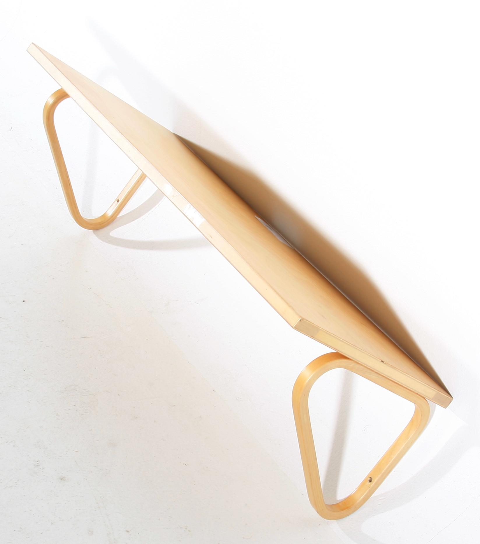 VÄGGHYLLA, "Nr 112", Alvar Aalto.