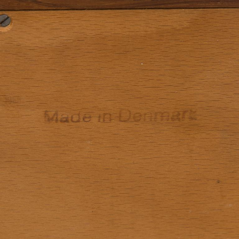 Hans J. Wegner, Senkki, "President", malli RY-25, Ry Møbler, Tanska 1960-luku.