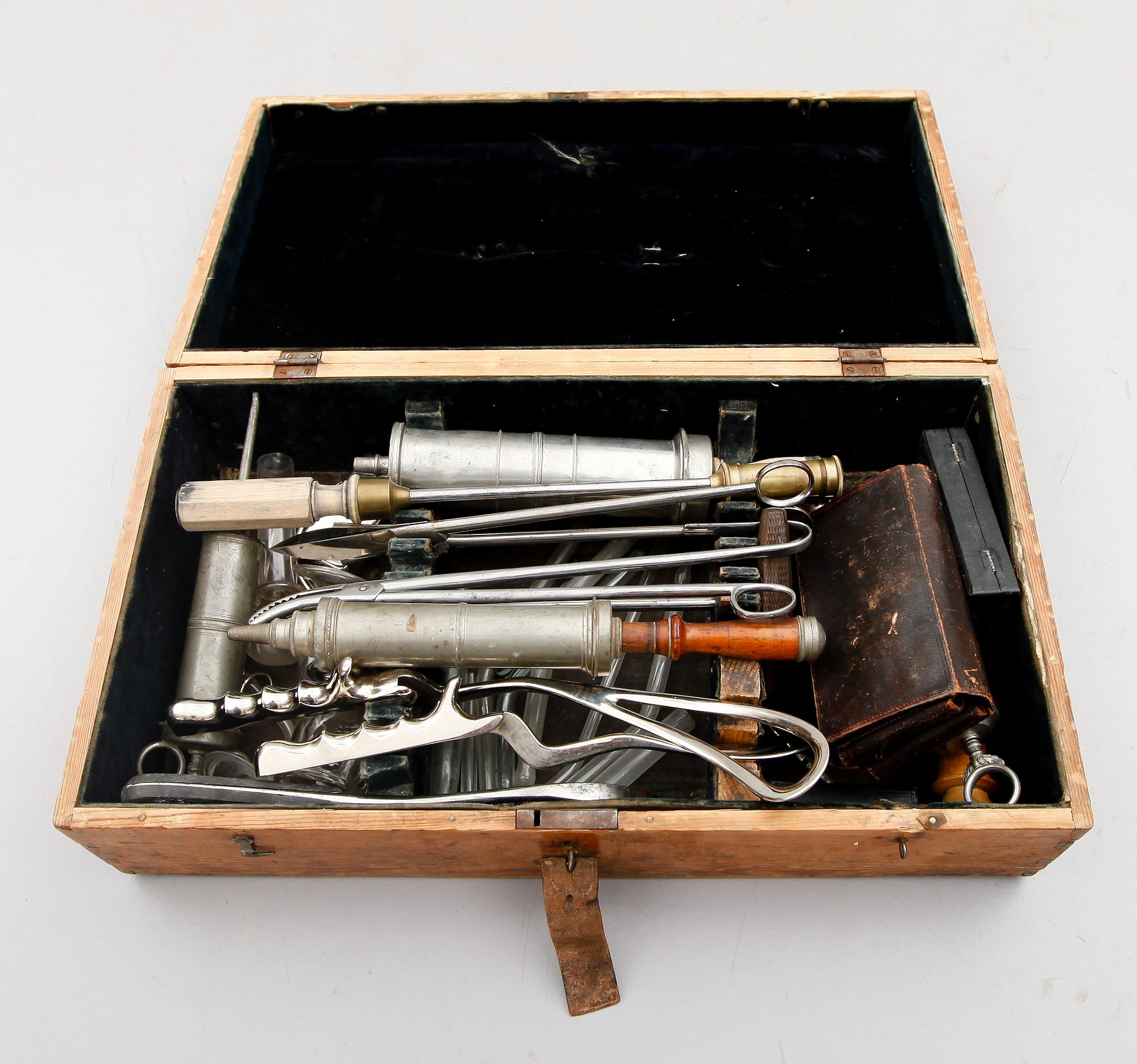 VETERINÄRINSTRUMENT, bl a tidigt 1900-tal.