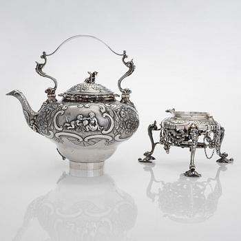 A Georgian seven-piece, sterling silver tea and coffee set, maker's mark of Joseph Angell, London 1817-1823.