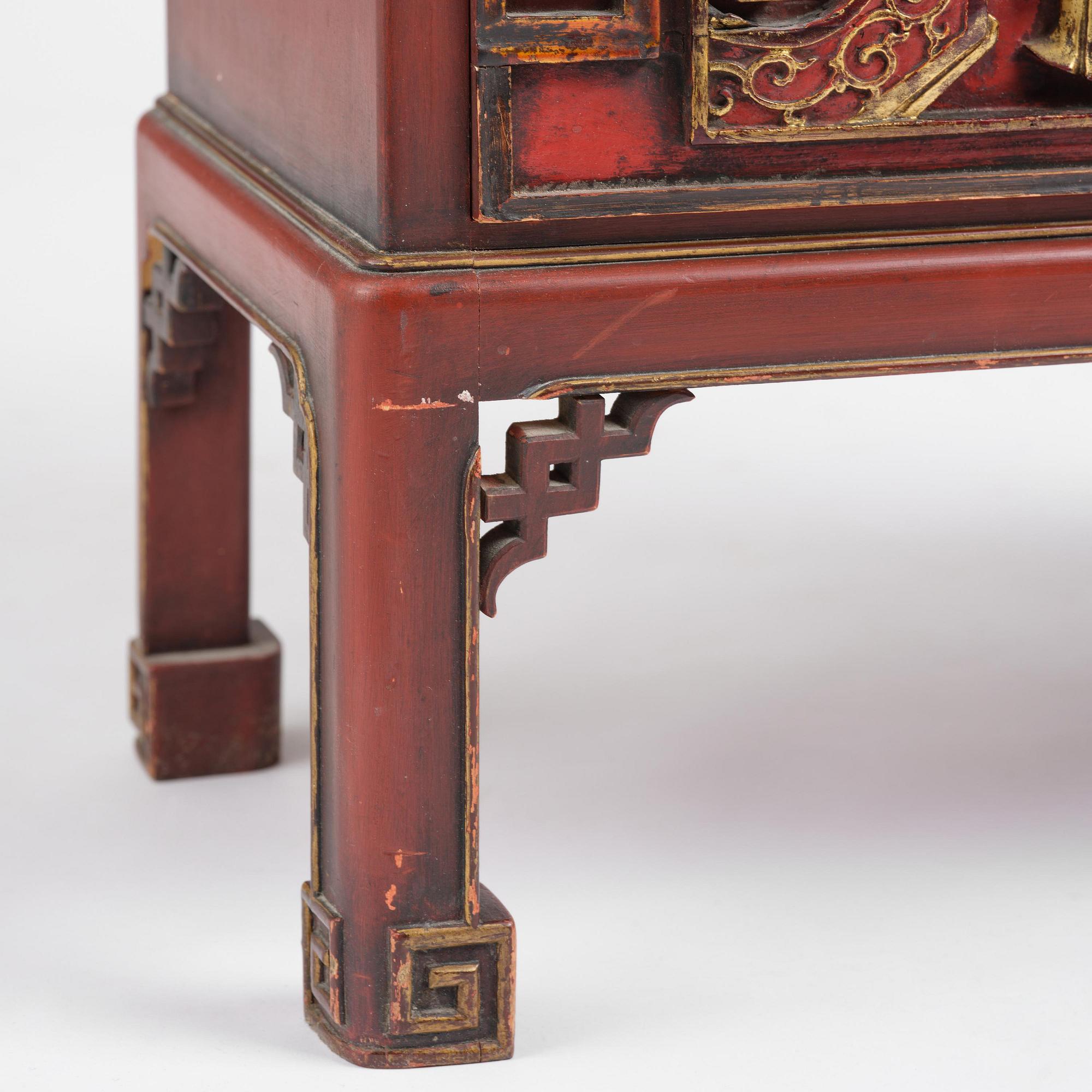 A mirror and chest of drawers from  Carl Johansons Möbleringsaffär, Stockholm, 1920's/30's.