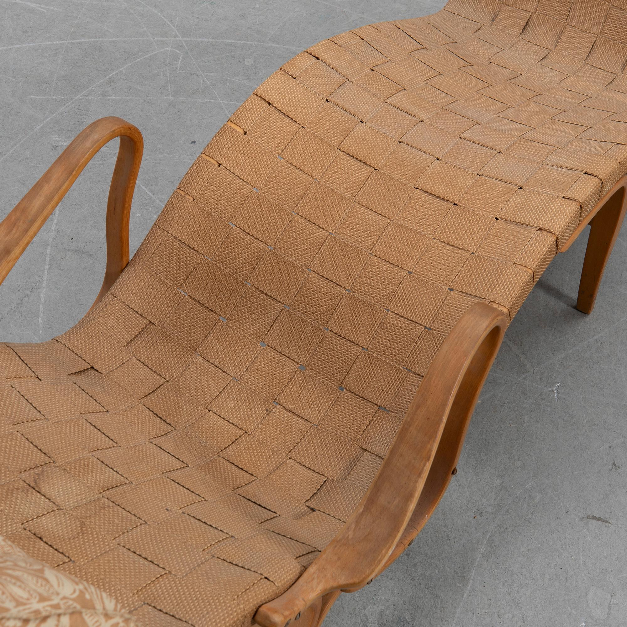 Bruno Mathsson, Armchair, "Pernilla 3", Karl Mathsson Company, Värnamo, 1960s.