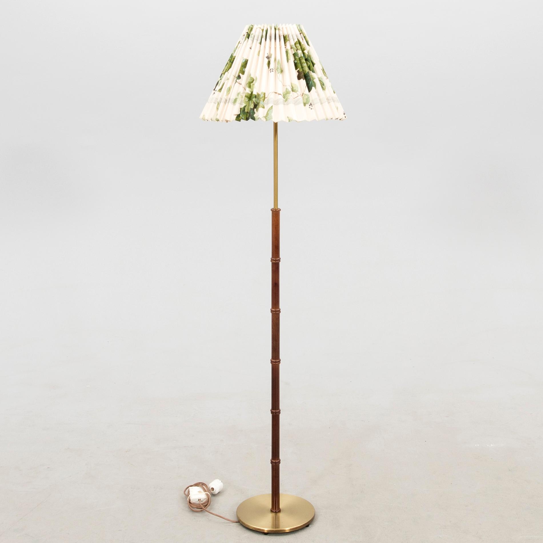 Golvlampa Falkenberg 1900-talets senare del.