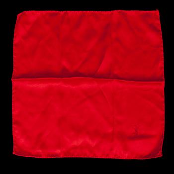 Yves Saint Laurent · NÄSDUK, Yves Saint Laurent.