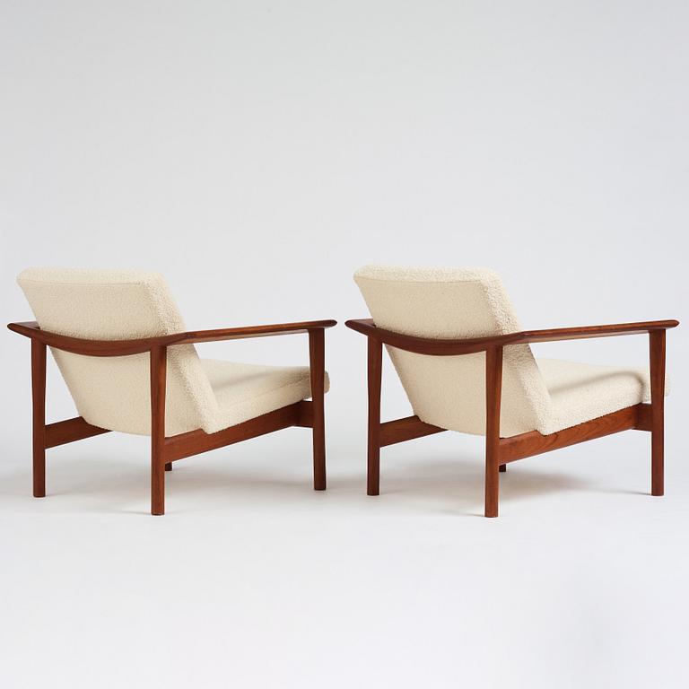 Aksel Bender Madsen & Ejner Larsen, a pair of easy chairs, cabinetmaker Willy Beck, Denmark 1950-60s.