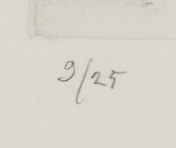 Pentti Kaskipuro, Still life on the table.