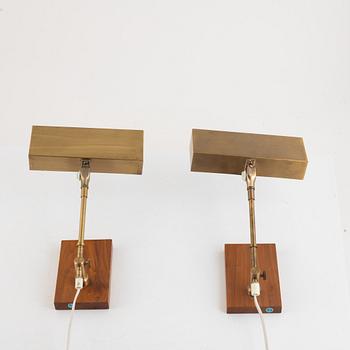 Shelf lighting, a pair, similar, second half of the 20th century.