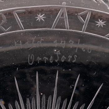 Edward Hald, an engraved glass bowl, Orrefors, 1920, model 147, provenance Edward Hald.