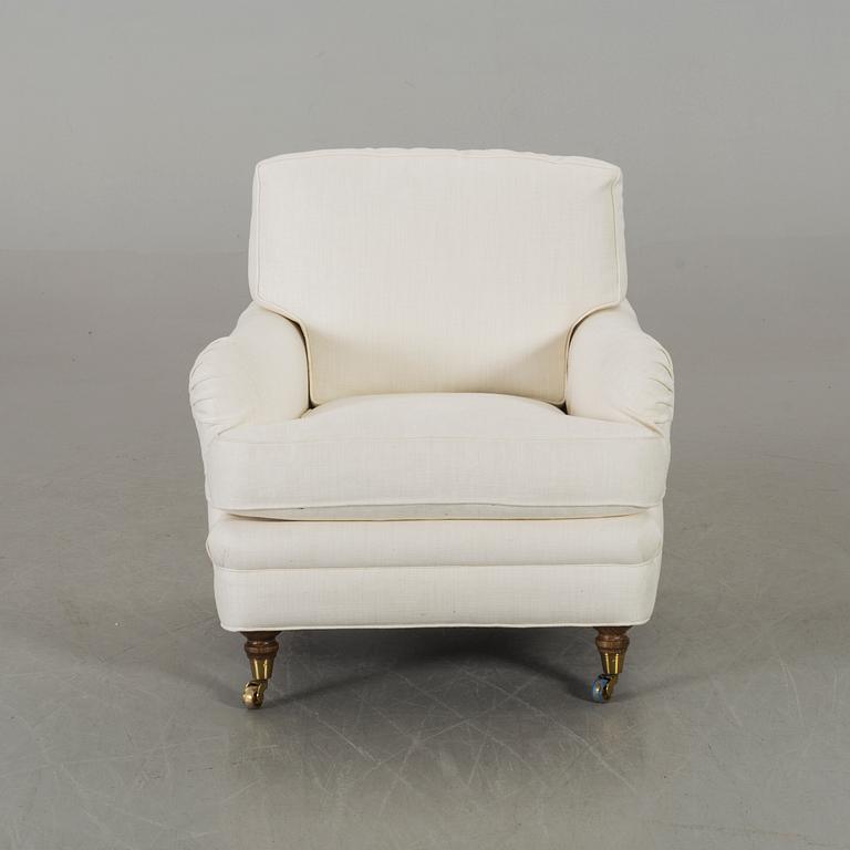 ARNE NORELL, fåtölj "Julia" design  Marie Norell-Möller / Thomas Möller 2005.