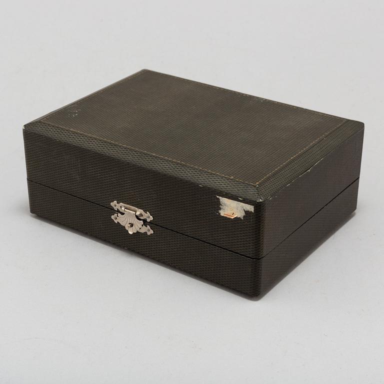 A sterling silver box, by K. Hattori & Co, Japan.