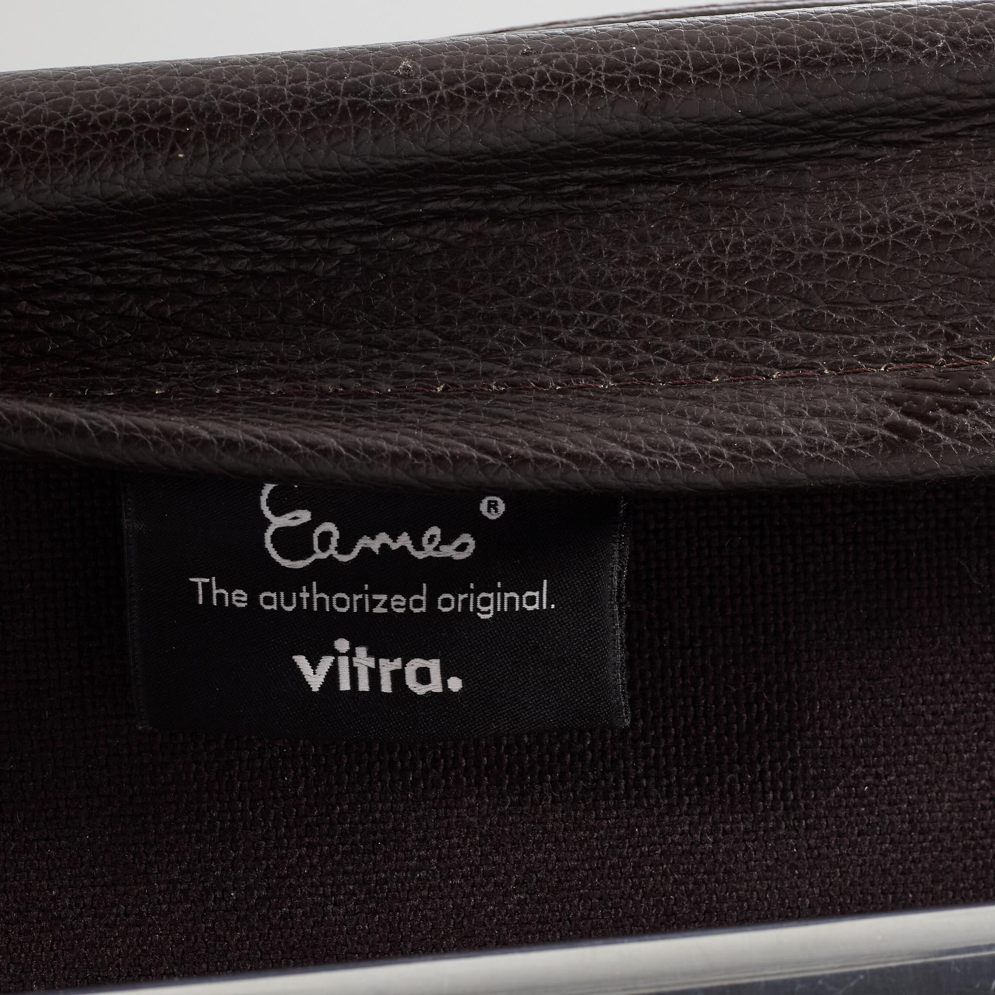 Charles & Ray Eames, kontorsstol, "Soft Pad Chair EA217", Vitra.