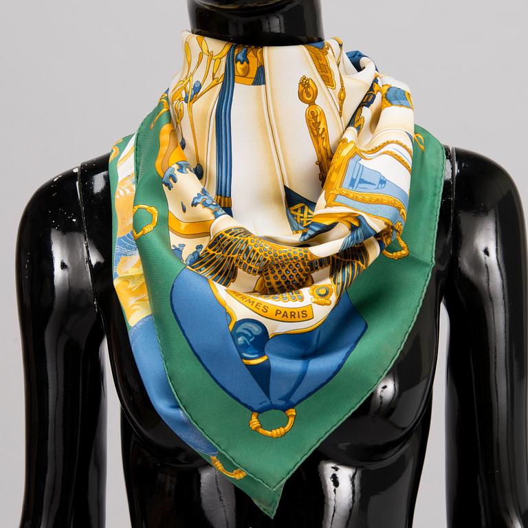 HERMÈS Soleil de Soie SCARF.