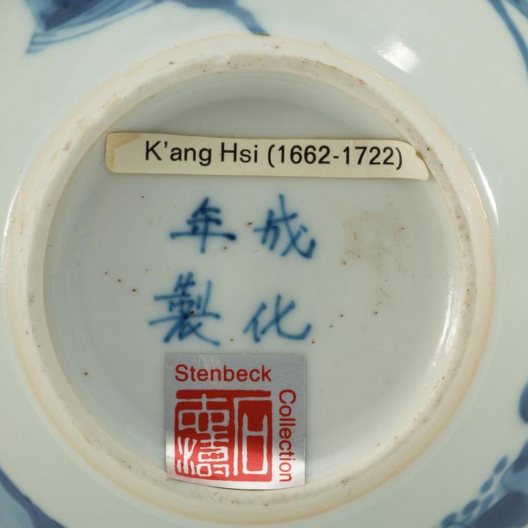 A blue and white jar with cover, Qing dynasty, Kangxi (1662-1722), with Chenghua four character mark.