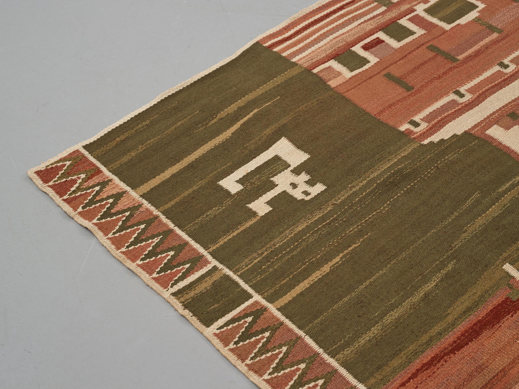 Barbro Nilsson, Matto,"Slottet", flat weave, ca 280-282 x 295,5-309,5 cm, designed by Barbro Nilsson, unsigned.
