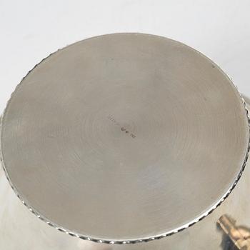 Two silver bowls, KGM GAB Uppsala 1931, and CG Hallberg Stockholm 1960.