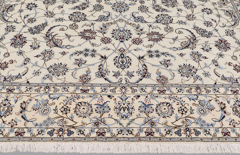 A carpet, Nain Part Silk, S.K 6LAA, 368 x 266.