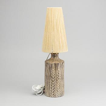 MARI SIMMULSON LAMP.