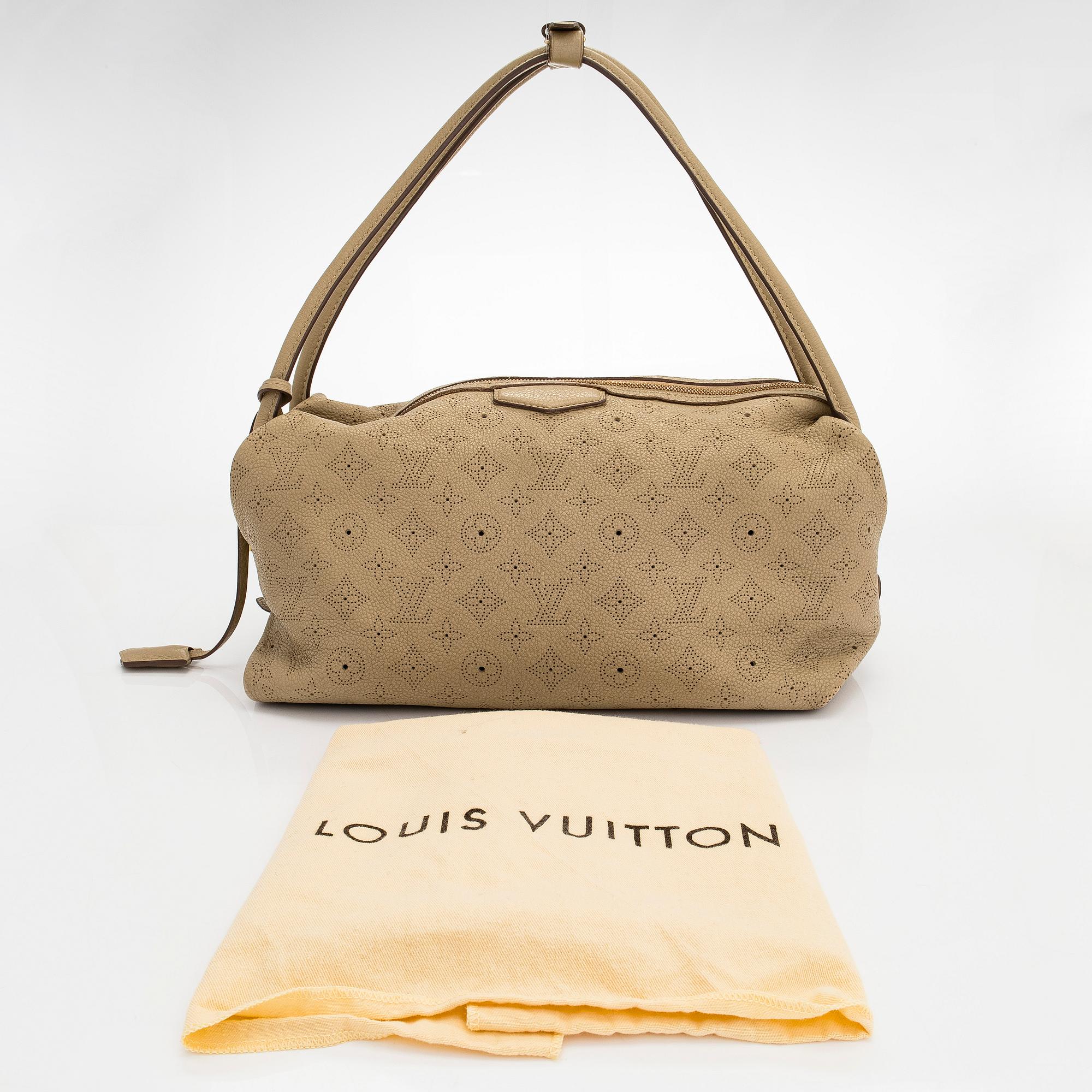 Louis Vuitton, a 'Mahina Galatea MM' bag.