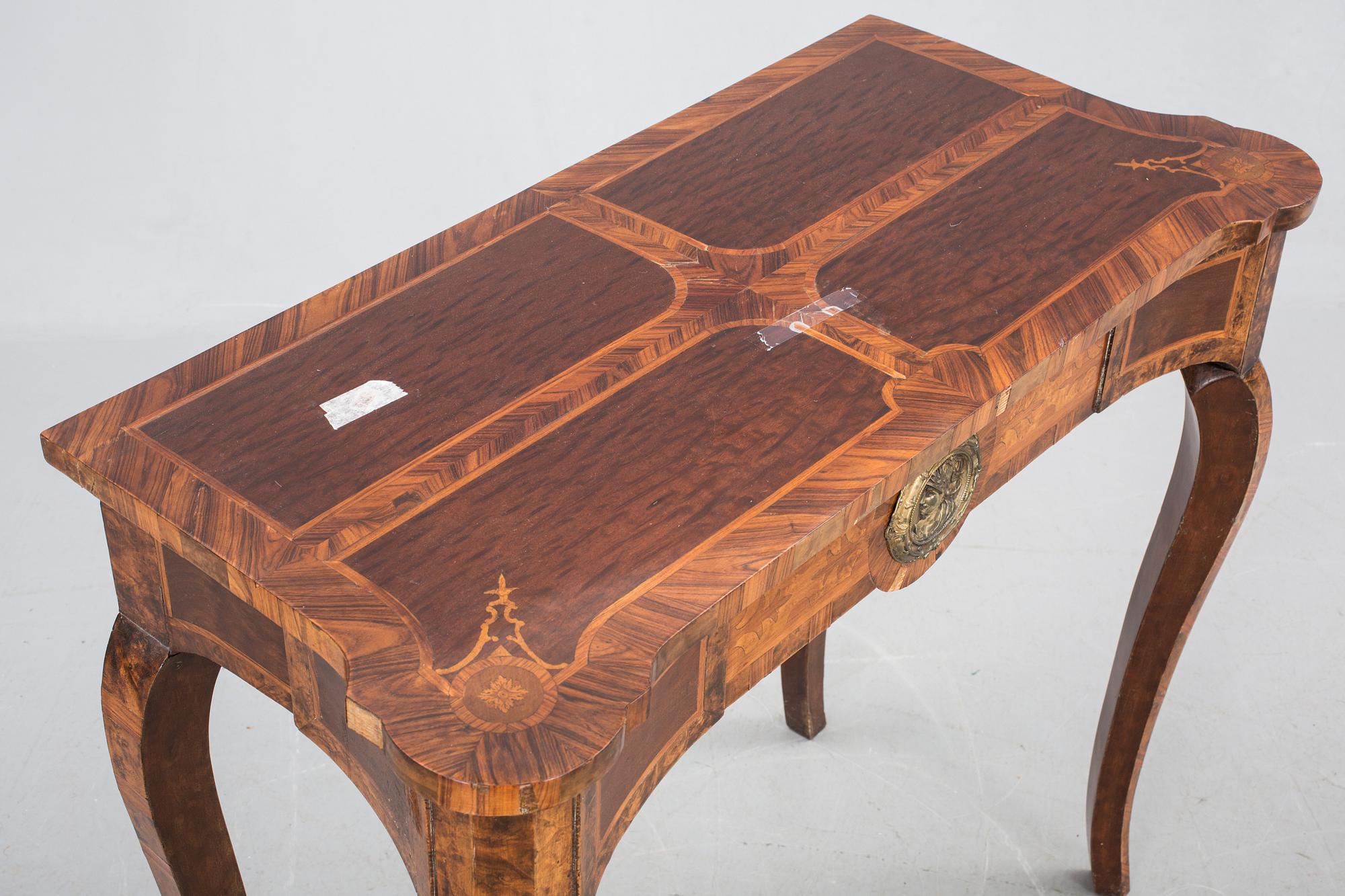 SIDOBORD, 1700-talets andra hälft.
