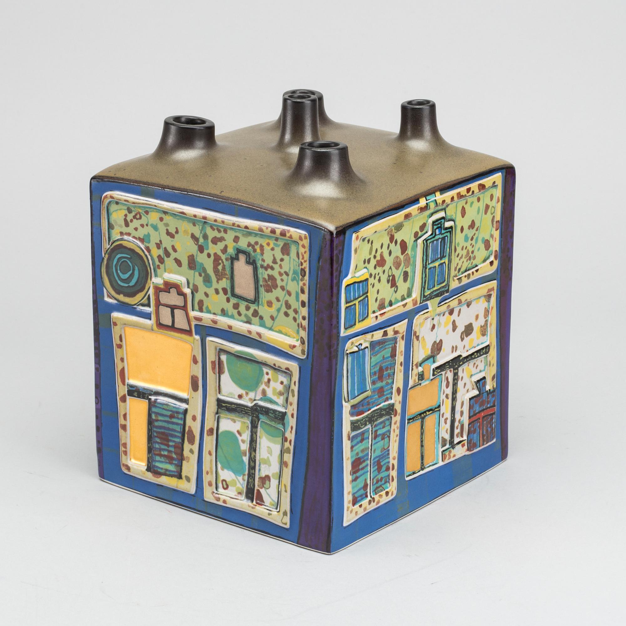 FRIEDENSREICH HUNDERTWASSER, a ceramic vase, "Blumenhaus", Rosenthal,