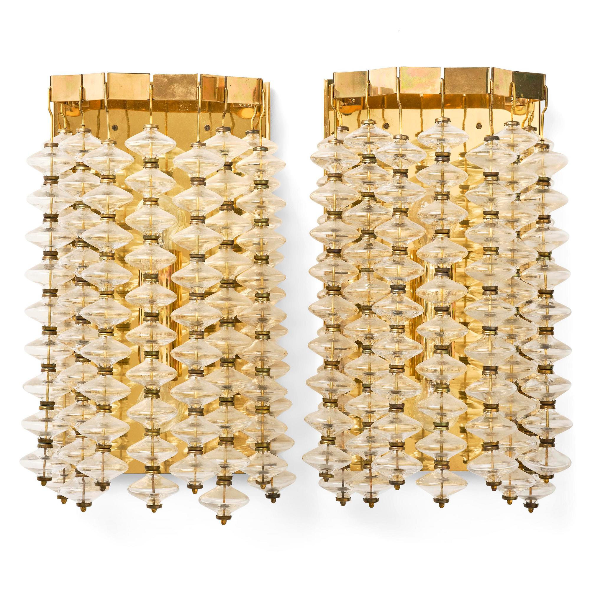 Hans-Agne Jakobsson, a pair of "Estrella" wall lights model "V 258", Hans-Agne Jakobsson AB, Markaryd, 1960s-70s.