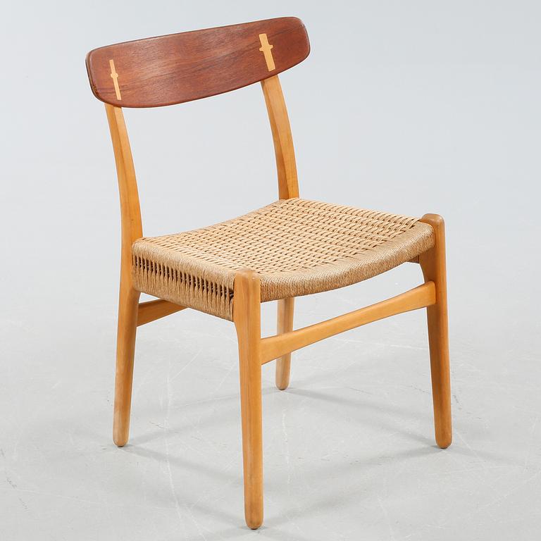 A "Spisestolen" chair by Hans J Wegner for Carl Hansen & Son, Denmark, 1900-talets andra hälft.