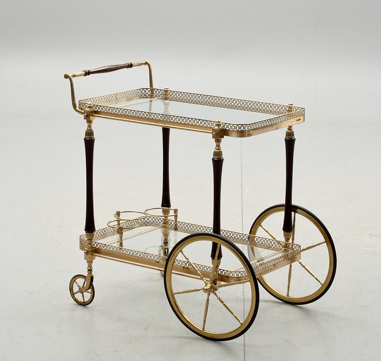 SERVERINGSVAGN, 1900-tal.