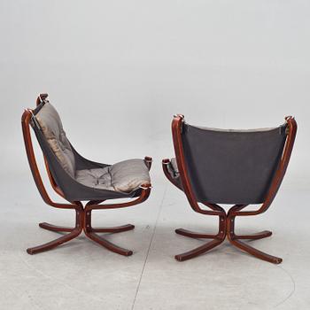 FÅTÖLJER, ett par, "Falcon chair", Sigurd Russel, Vatne möbler, Norge.