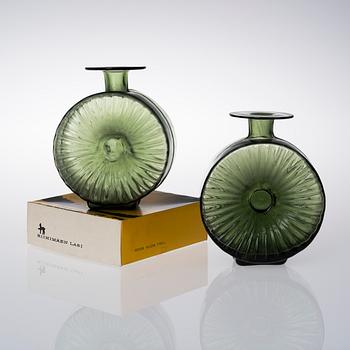 HELENA TYNELL, FLASKOR, 3 st, glas, "Solflaska", Riihimäen Lasi Oy, 1900-talets senare hälft.