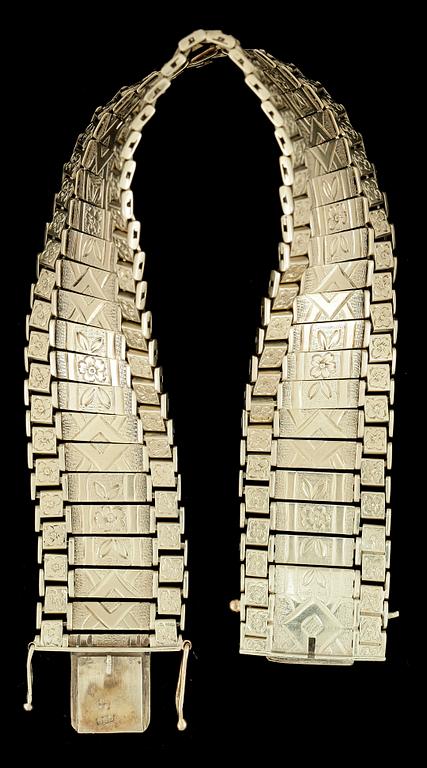 ARMBAND, 14k guld. Vikt 33g.