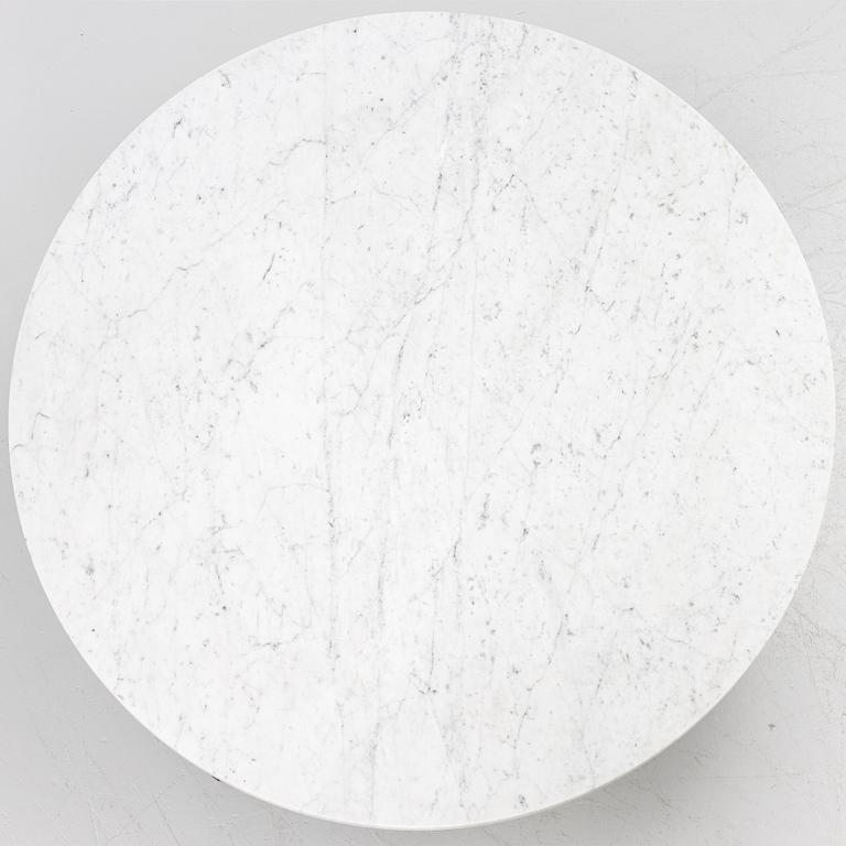 Soffbord, "X", Walles & Walles, omkring 2020.