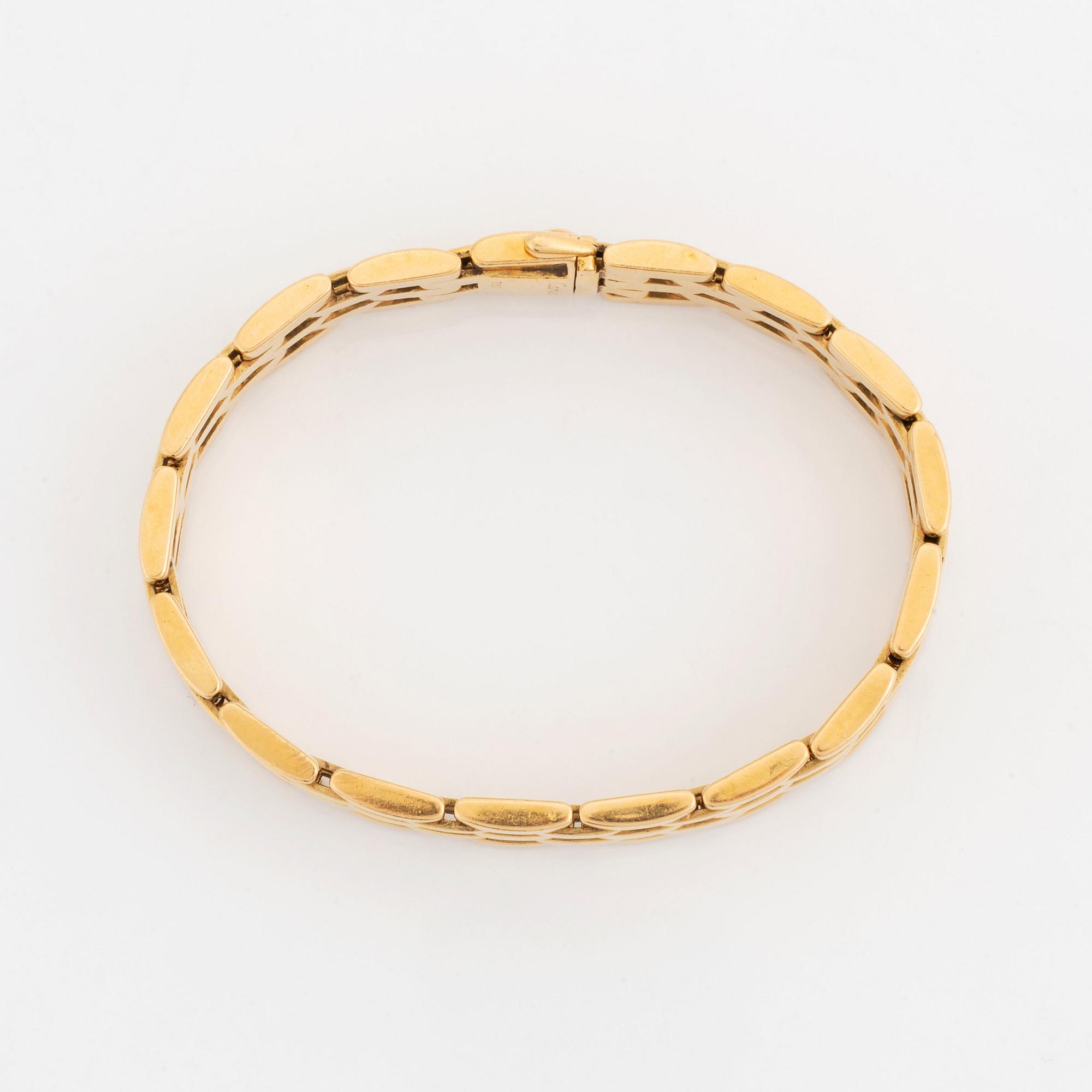 A Cartier "Maillon Panthère" 18K gold bracelet.