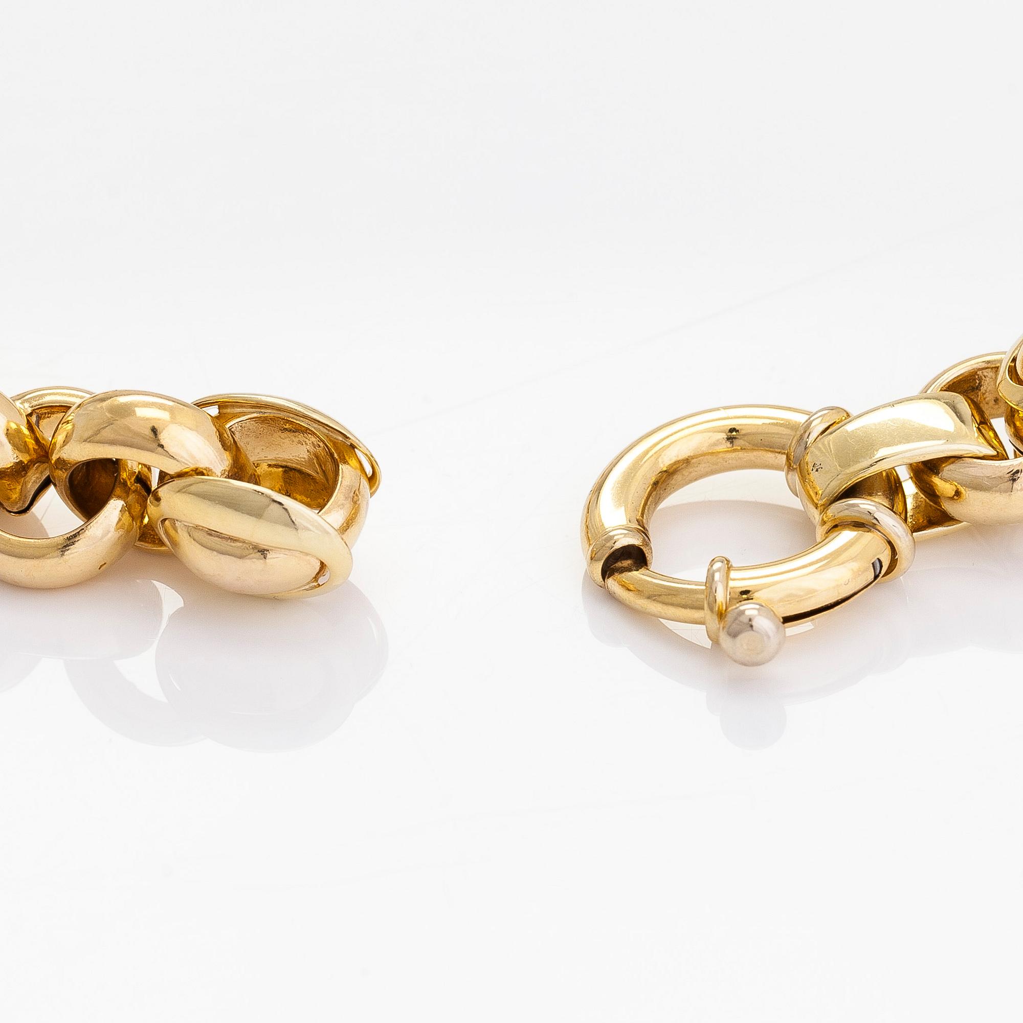 A 14K gold necklace, Unoaerre, Italy.