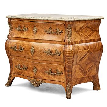 A Swedish early Rococo 18th century commode by Christian Linning (master in Stockholm 1744-1779).