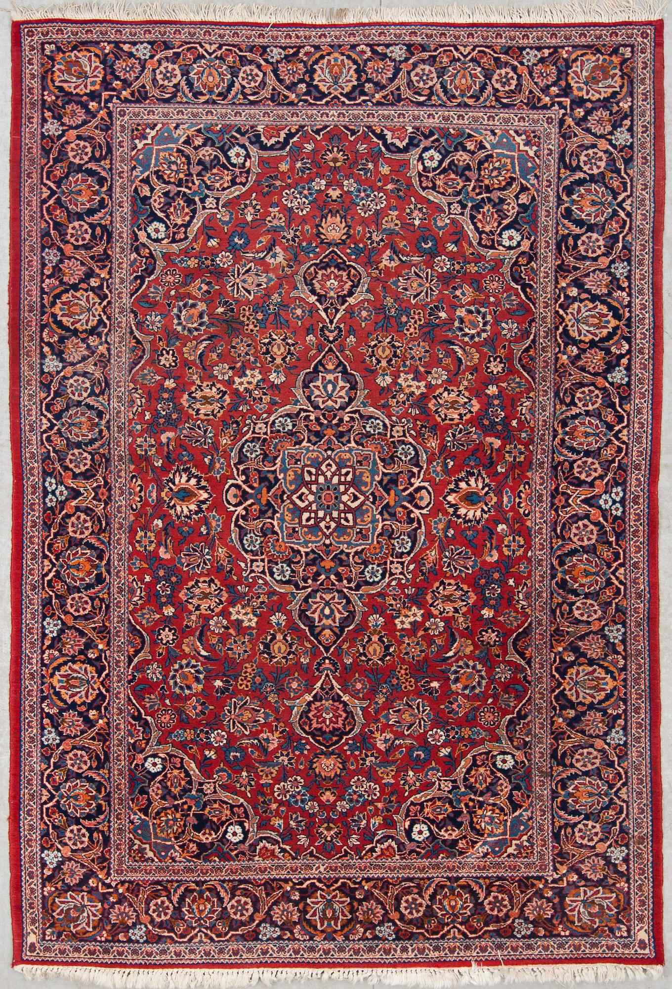 MATTA, semiantik, Keshan, ca 203 X 136 cm.