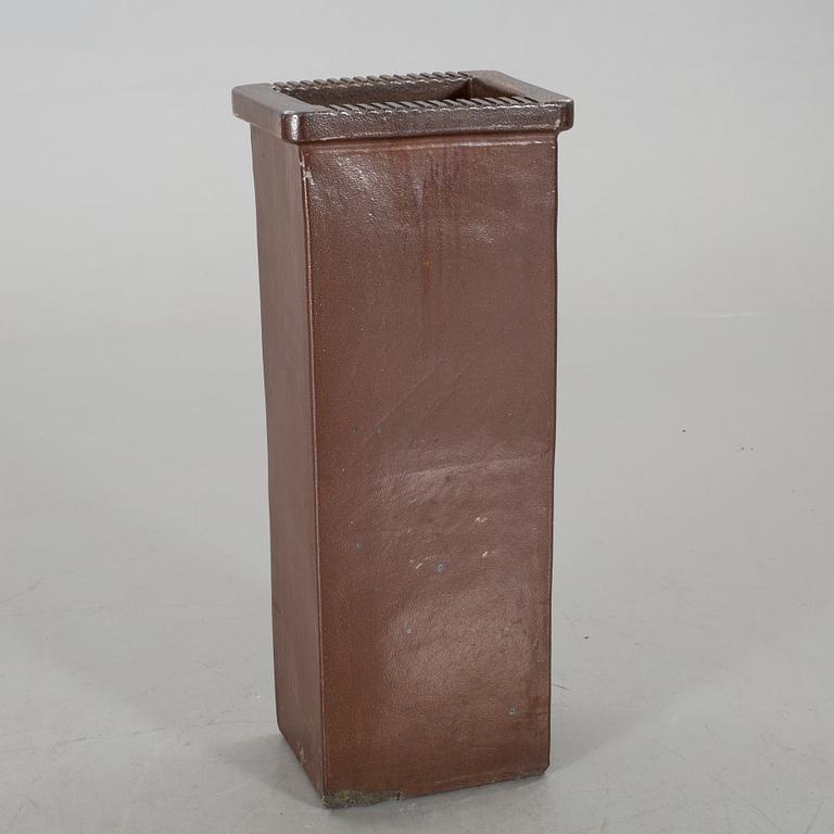A CERAMIC STORAGE CONTAINER FROM HÖGANÄS, first half of the 20th century.