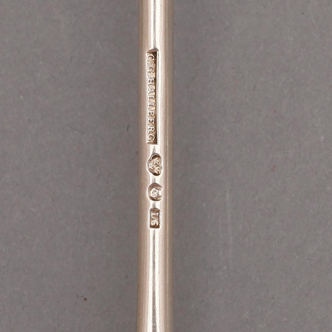 BESTICK, 19 delar, silver, C.G. Hallberg, 1889 och 1909. Totalvikt ca1309g.