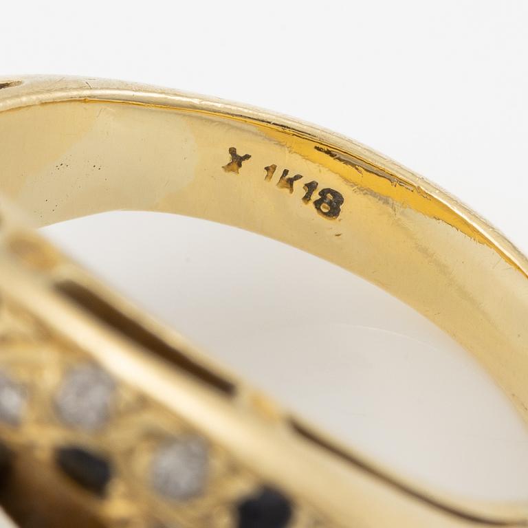 Ring in 18K gold set with round brilliant-cut diamonds, in the form of a feline.