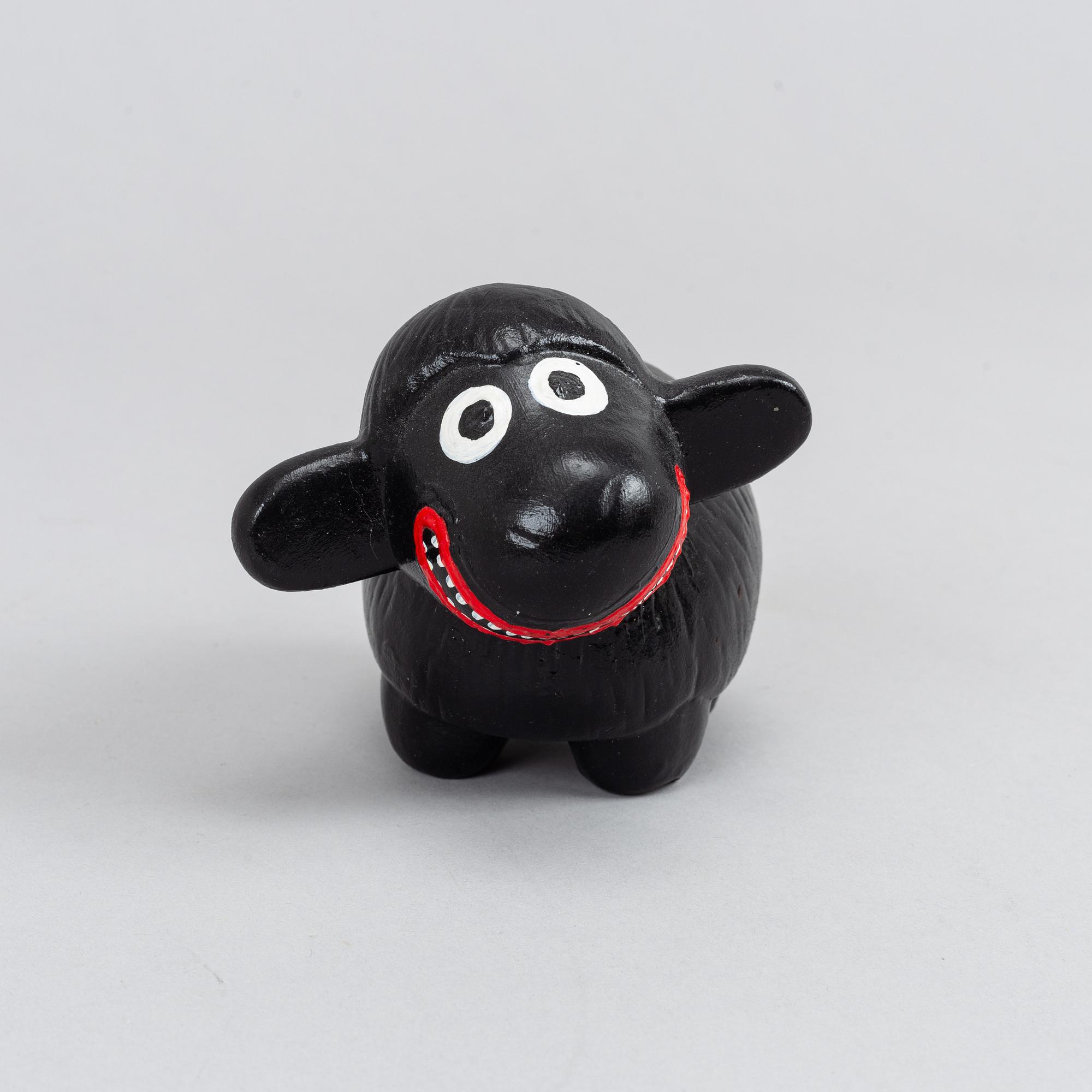 Makode Linde, skulptur, bemålat lergods, signerad.