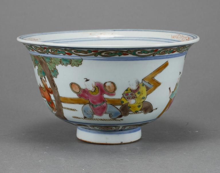 SKÅL, porslin, Kina, sent 1800-tal.