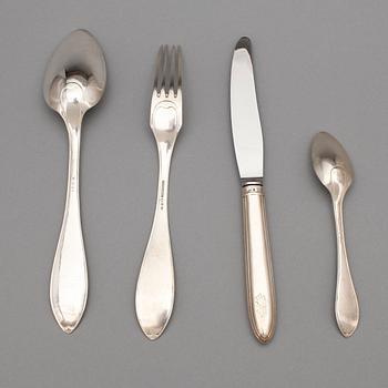 BESTICKSERVISDELAR, 39 delar, silver, C G Hallberg, 1800/1900-tal. Vikt ca 2000 gram.