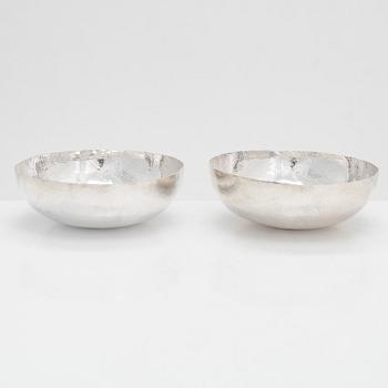 Aset of eight silver dessert bowls, M. Boulgaris, late 1950s to early 1960s.
